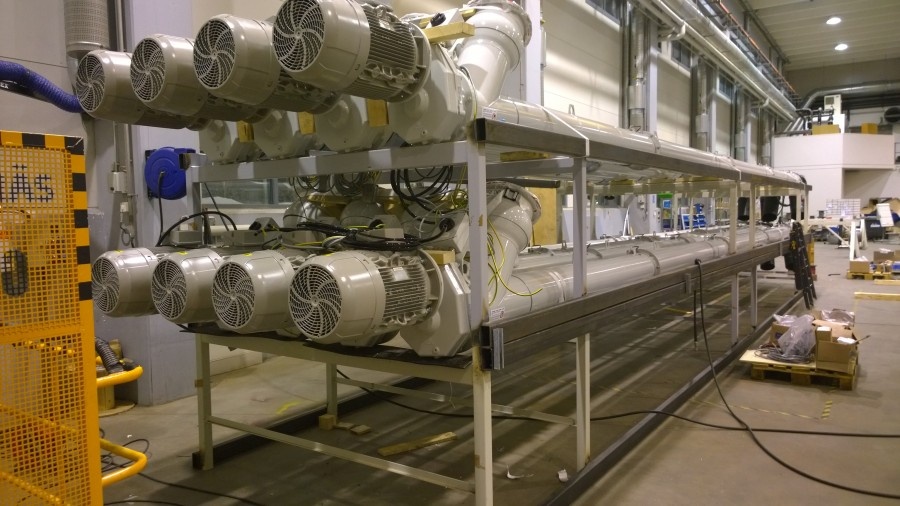 Storing, conveying and dosing of binding agents